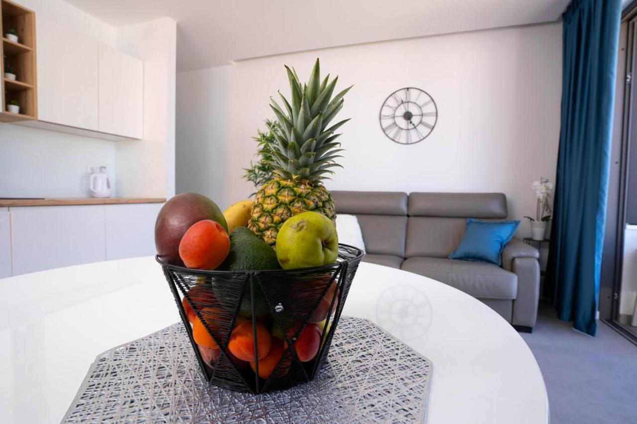 Apartmani Lara Baška Voda Dış mekan fotoğraf